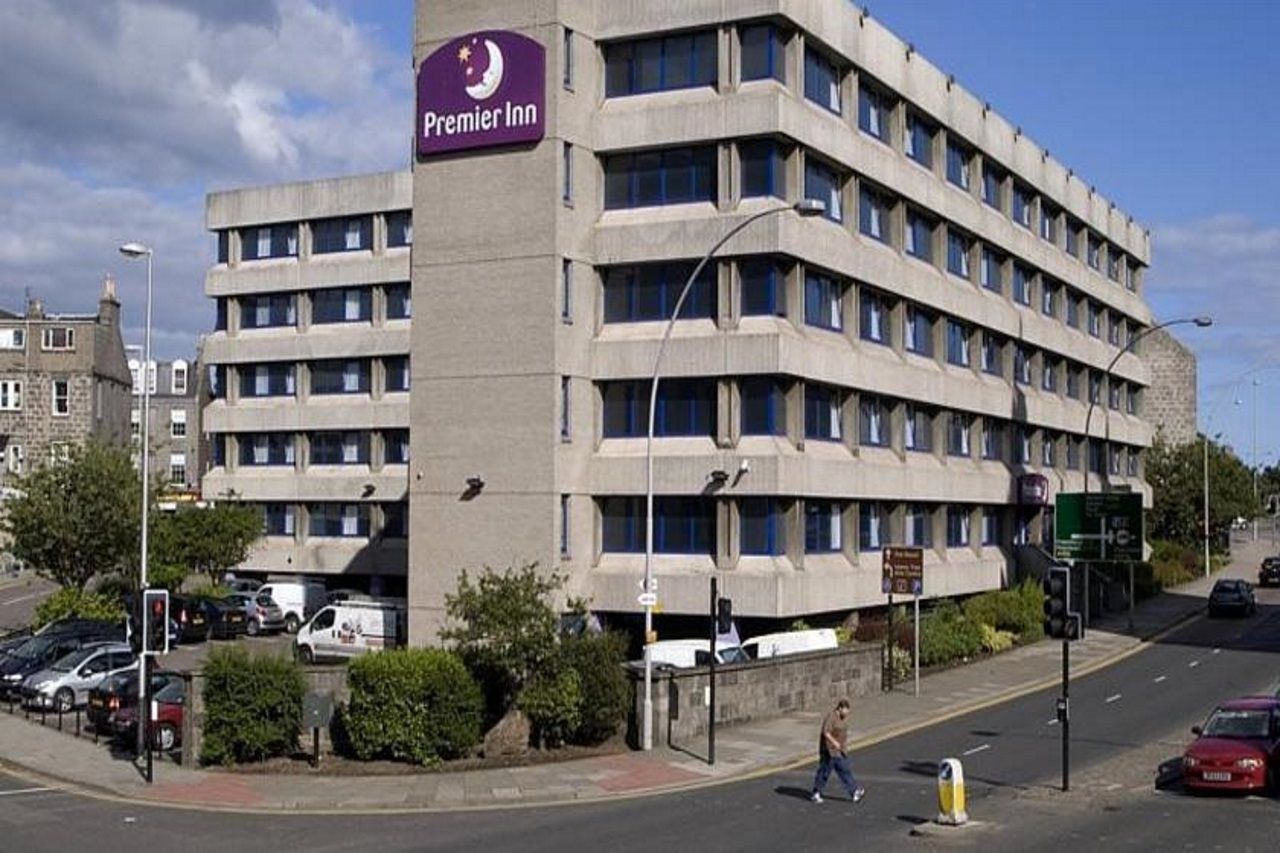 Premier Inn Aberdeen City Centre Exterior photo